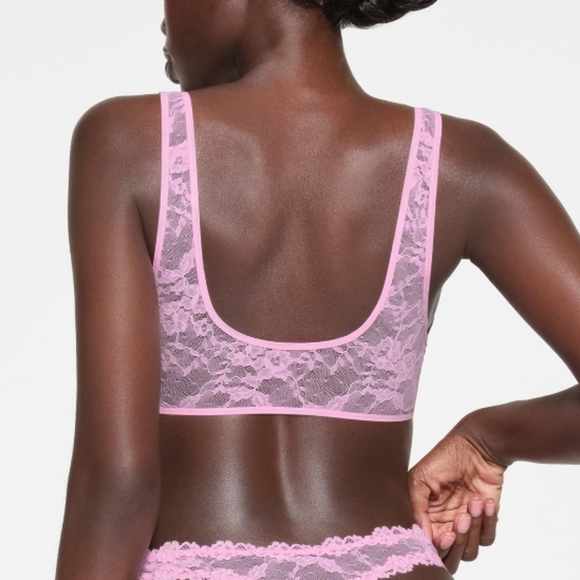 SKIMS stretch lace set - Picture 2 of 6